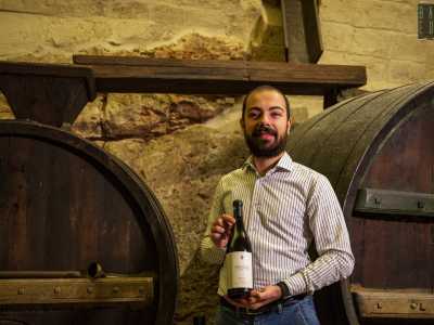 ...il simbolo perfetto del connubio tra antico e moderno rappresentato dalla �Frrud�, questo affascinante luogo salvato dall�obl�o